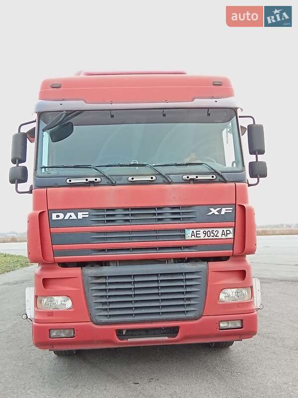 Тягач DAF XF 95 2006 в Днепре