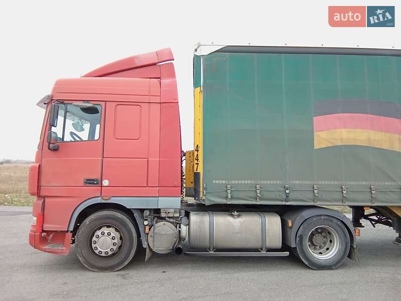 Тягач DAF XF 95 2006 в Днепре