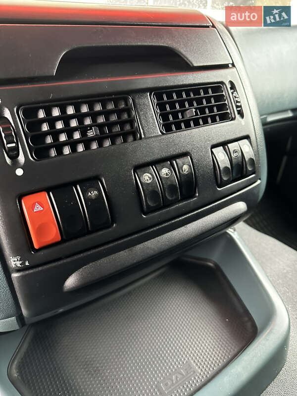 Тягач DAF XF 95 2005 в Луцьку