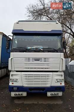 Тягач DAF XF 95 2003 в Киеве