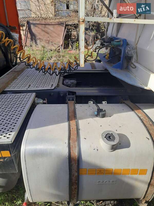 Зерновоз DAF XF 95 2003 в Виннице фото 4 Зерновоз DAF XF 95 2003 в Виннице