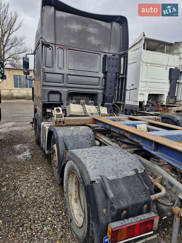 Тягач DAF XF 95 2004 в Одессе