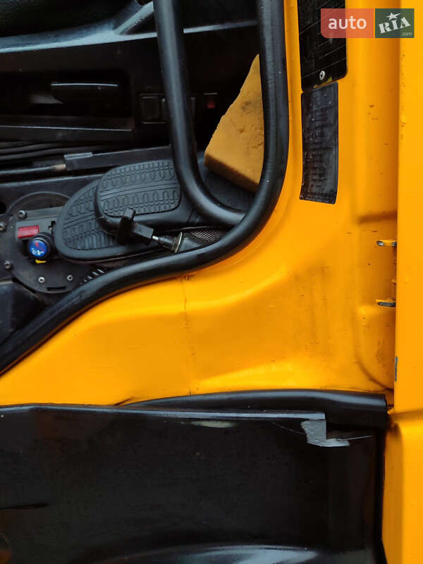 Тягач DAF XF 95 2002 в Харькове