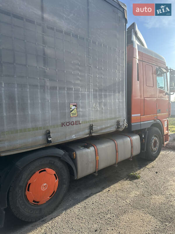 Тягач DAF XF 95 2006 в Царичанке