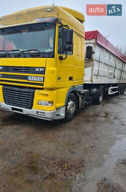 Тягач DAF XF 95 2003 в Варві