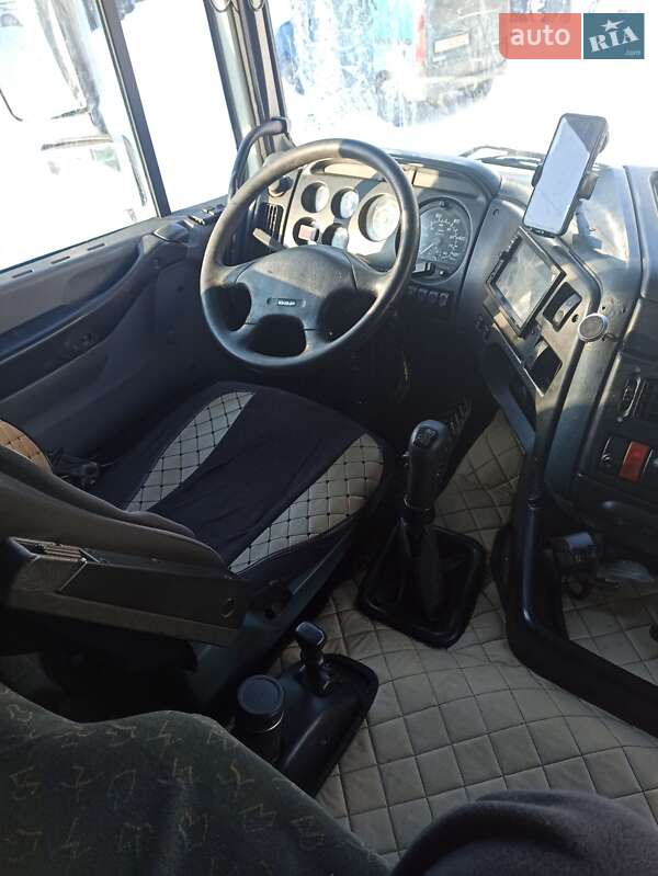 Тентованый DAF XF 95 2002 в Луцке