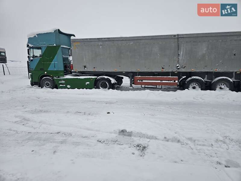 Тягач DAF XF 95 2002 в Збараже