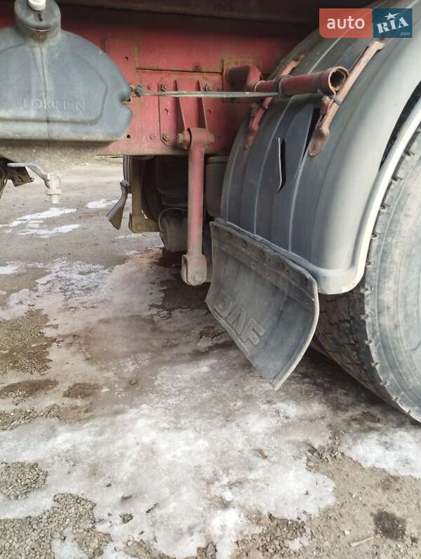 Самосвал DAF XF 95 2000 в Коломые