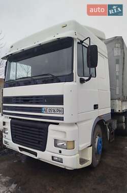 Тягач DAF XF 95 1999 в Подільську