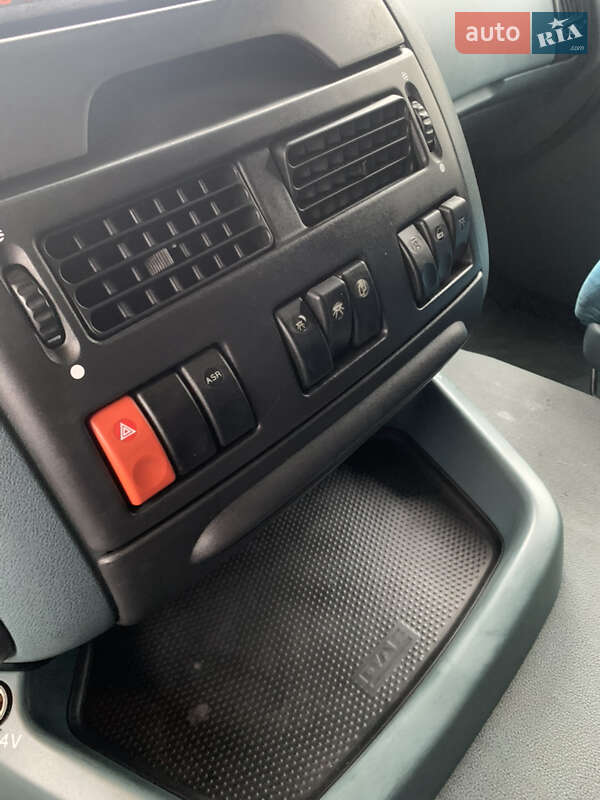 Тягач DAF XF 95 2005 в Луцьку