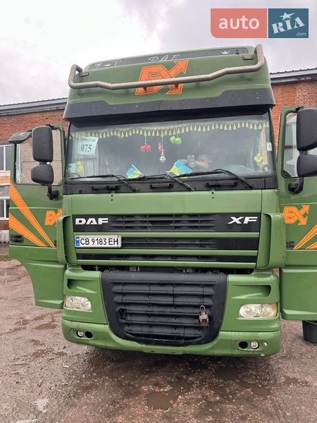 Тягач DAF XF 95 2004 в Прилуках