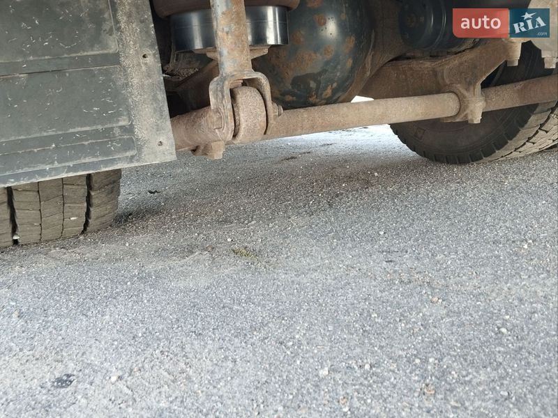 Вантажний фургон DAF XF 95 2006 в Кременчуці