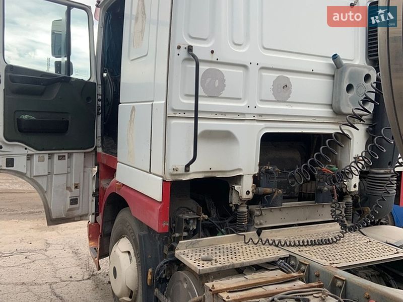 Тягач DAF XF 95 2005 в Запорожье