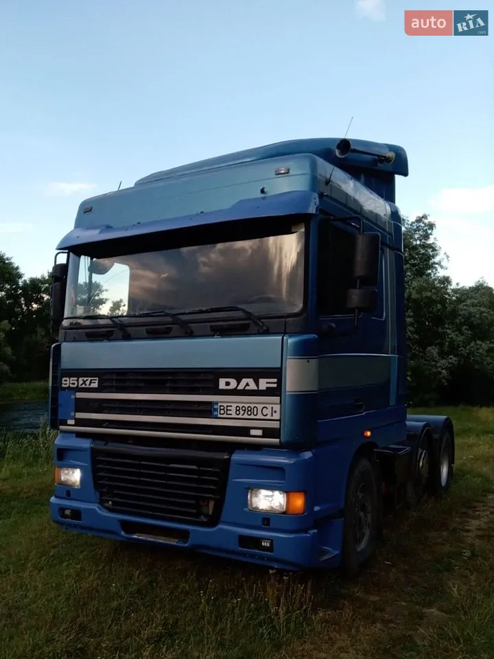 2018 Toyota Camry - мініатюра 18