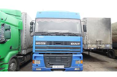 Тягач DAF XF 2001 в Харькове