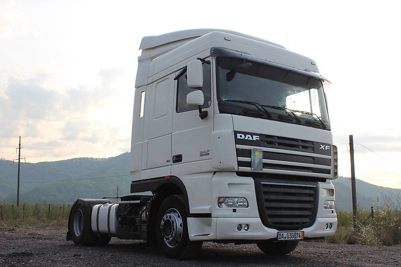 Тягач DAF XF 2012 в Хусте