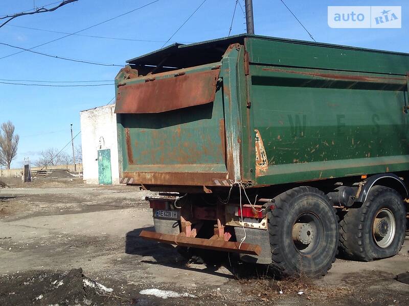 Самосвал DAF XF 2000 в Днепре