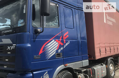 Тягач DAF XF 2005 в 