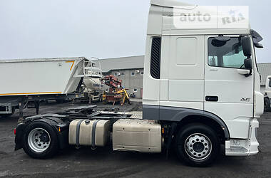 Тягач DAF XF 2016 в 