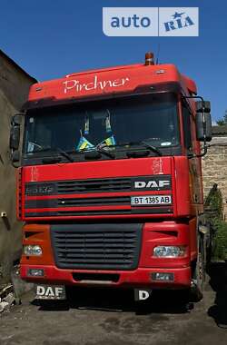 Тягач DAF XF 2000 в 