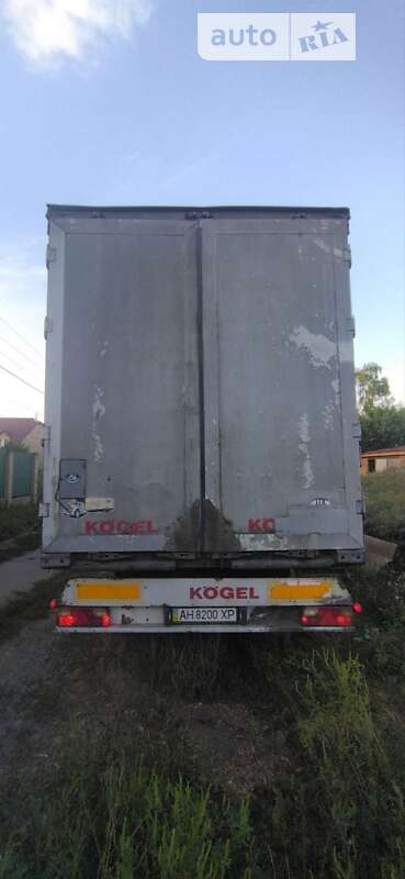 Тентованый DAF XF 2003 в Яготине