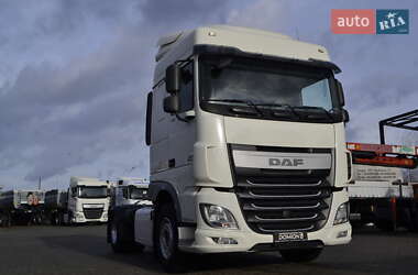 Тягач DAF XF 2015 в Хусте