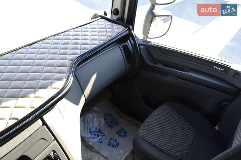 Тягач DAF XF 2017 в Хусте