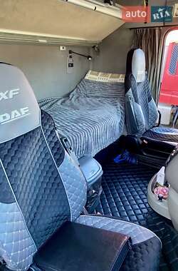 Тягач DAF XF 2007 в 