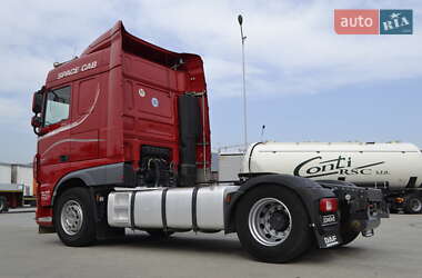 Тягач DAF XF 2015 в Хусте