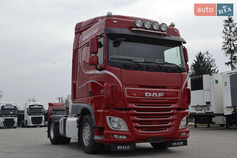 Тягач DAF XF 2015 в Хусте