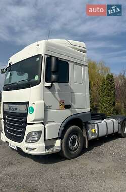 Тягач DAF XF 2015 в Киеве