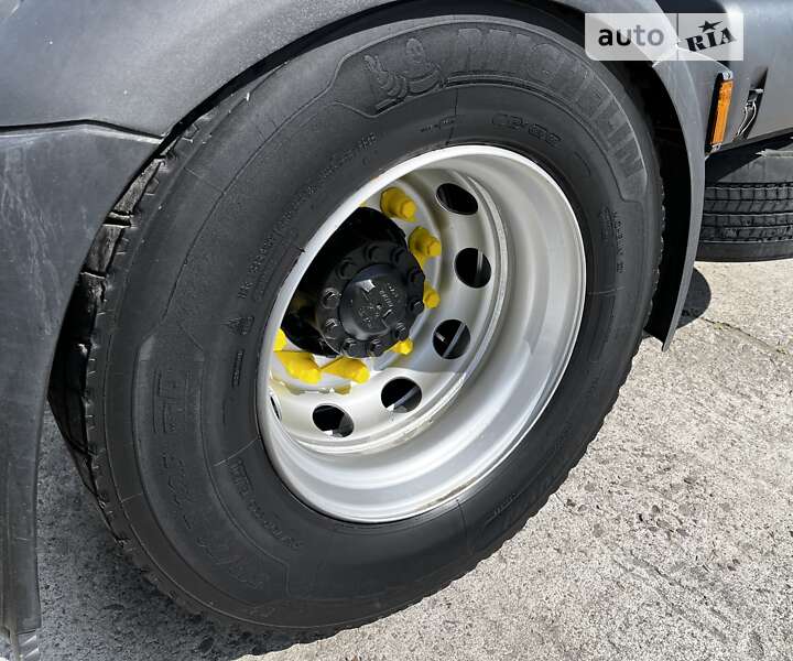 Тягач DAF XF 2018 в Львові