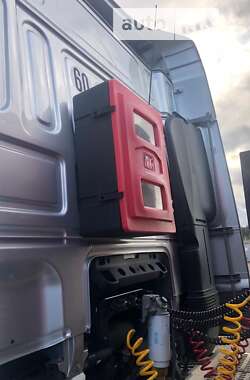 Тягач DAF XF 2015 в 