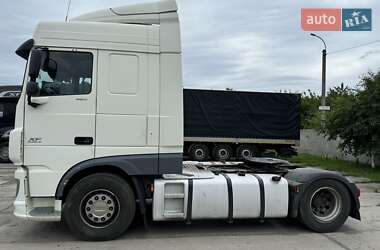 Тягач DAF XF 2015 в 