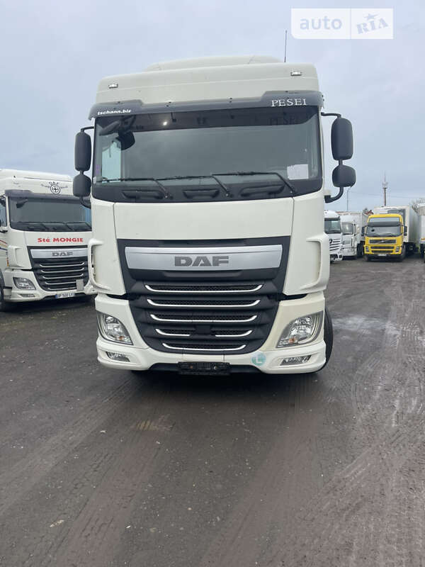 Тягач DAF XF 2017 в Радехові