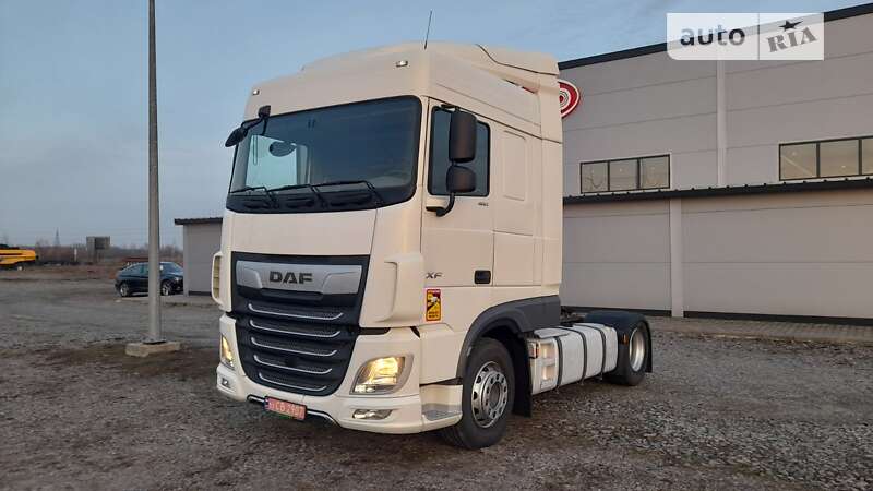 Тягач DAF XF 2018 в Киеве