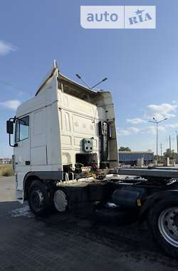 Тягач DAF XF 2006 в 