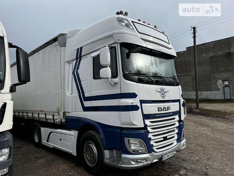 Тягач DAF XF 2016 в Зборові