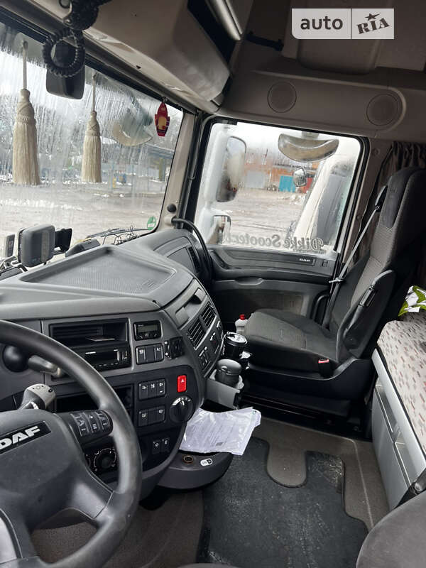 Тягач DAF XF 2016 в Зборові