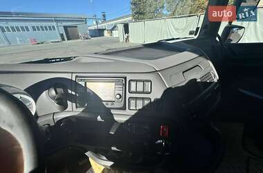 Тягач DAF XF 2015 в 