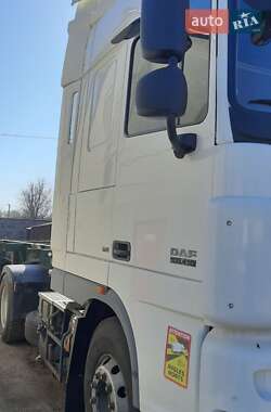 Тягач DAF XF 2009 в 