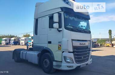 Тягач DAF XF 2015 в Киеве