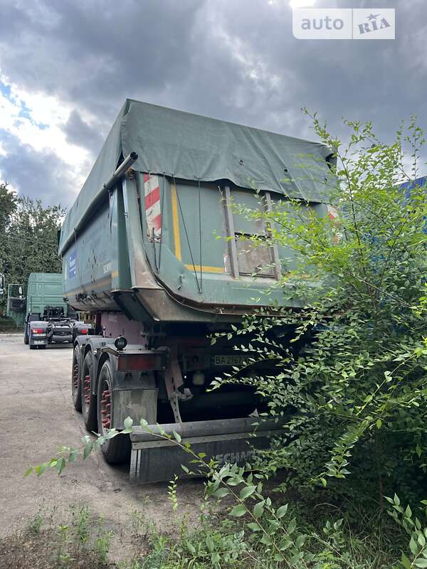 Самоскид DAF XF 2013 в Дніпрі