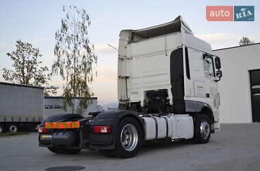 Тягач DAF XF 2015 в 