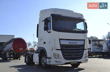 Тягач DAF XF 2015 в Хусте