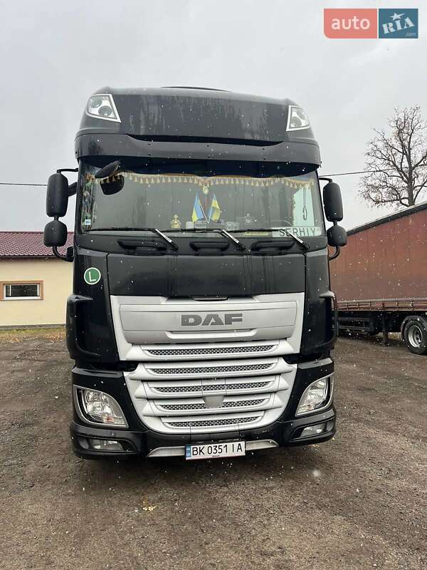 Тягач DAF XF 2014 в Ровно