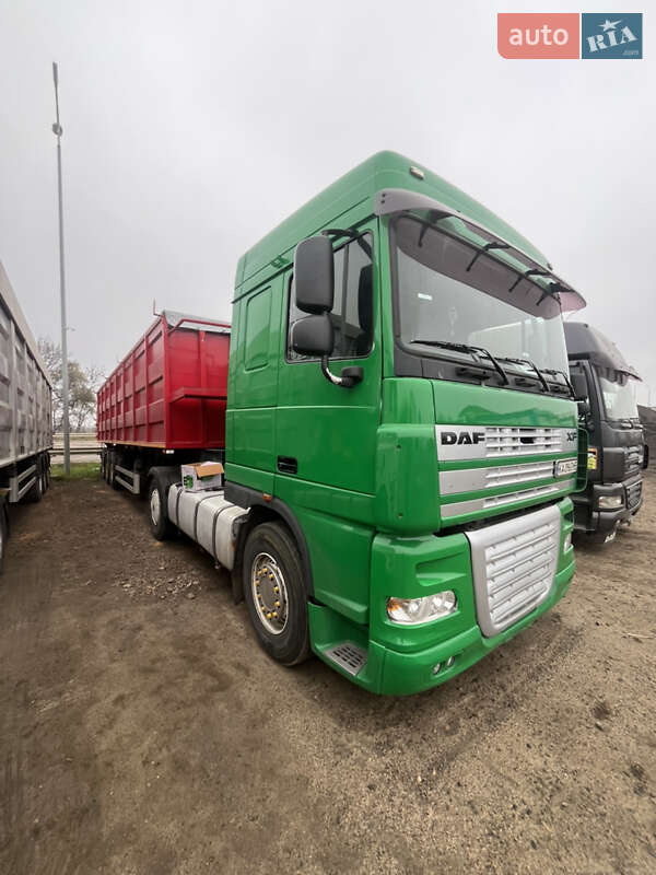 Самосвал DAF XF 2004 в 