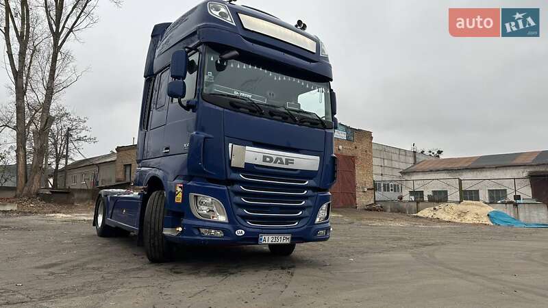 Тягач DAF XF 2016 в Ирпене