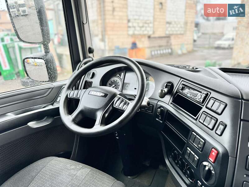 Тягач DAF XF 2015 в Ровно