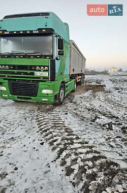 Тягач DAF XF 2002 в 